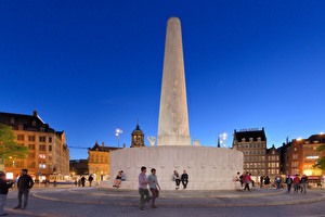 Dam square - monument